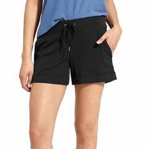 Athleta Midtown 4-Inch Shorts